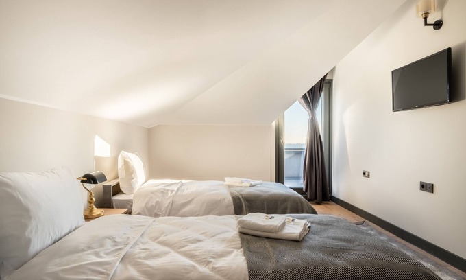 Kagithane Apartment | Imperium No. 1 Residence by NewInn