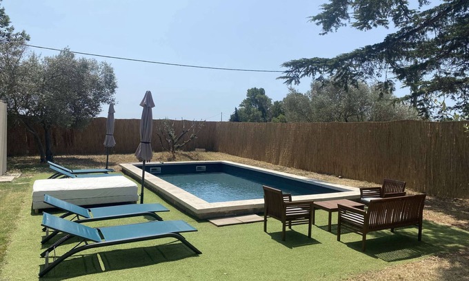 Beaucaire House | In Beauty Beaucaire: Cottage with Private Pool, Garden, and Balneotherapy