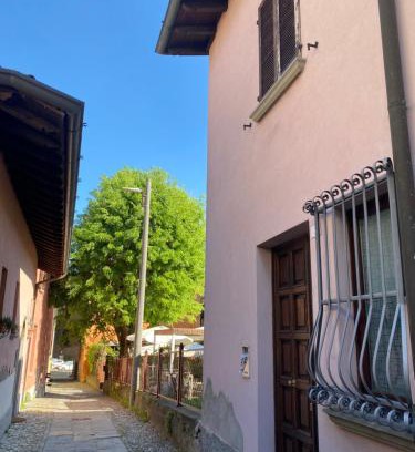 Rovato Apartment | In castello 1984