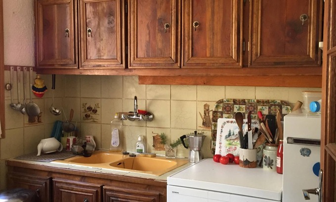 Jausiers Ski Chalet | In chalet, independent family apartment in duplex, on 2000m2 wooded.