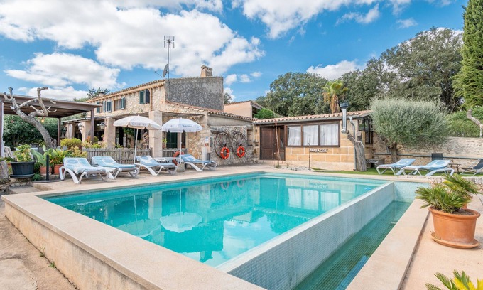 Sineu House | In Sineu - Finca Son Matginet 1 km from the Center