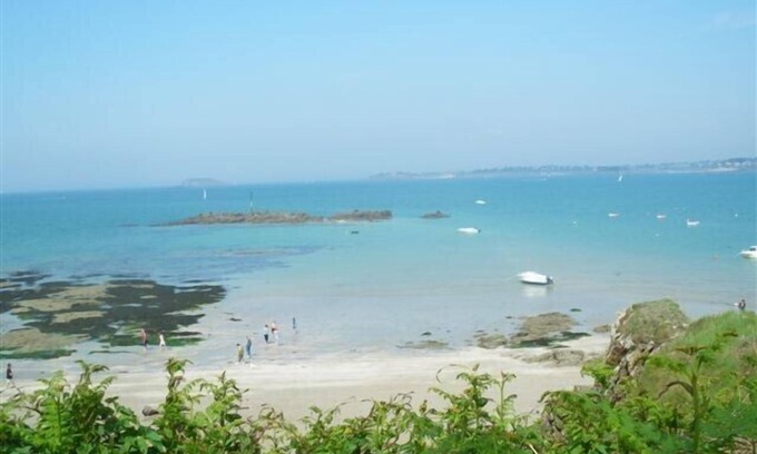 Saint-Jacut-de-la-Mer House | In the center of the peninsula, detached house fully renovated