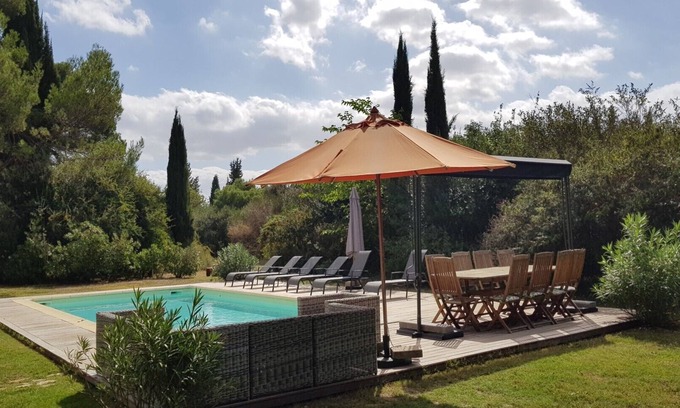 Villalbe House | In the countryside, a very large villa to gather Family and Friends