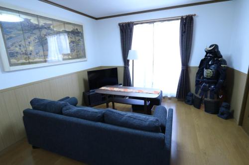 Fushimi House | Inari House