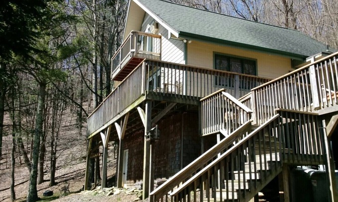 Seven Devils Ski Chalet | Incredible Grandfather Mountain Views!