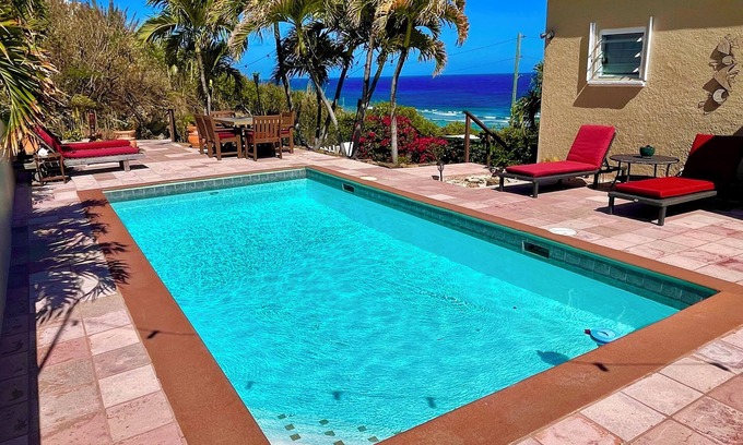 Estate Turner Hole House | Incredible Views From Every Room - 3 Bedrooms and 3 Bathrooms