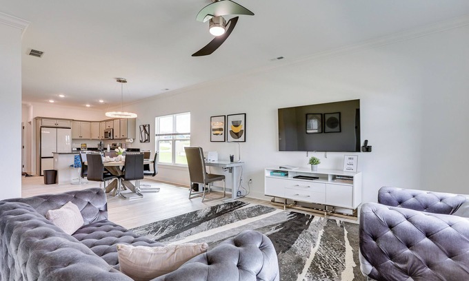Jeffersonville House | Indiana Vacation Rental Near Downtown Louisville!