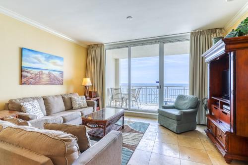 Ono Island Apartment | Indigo E1103