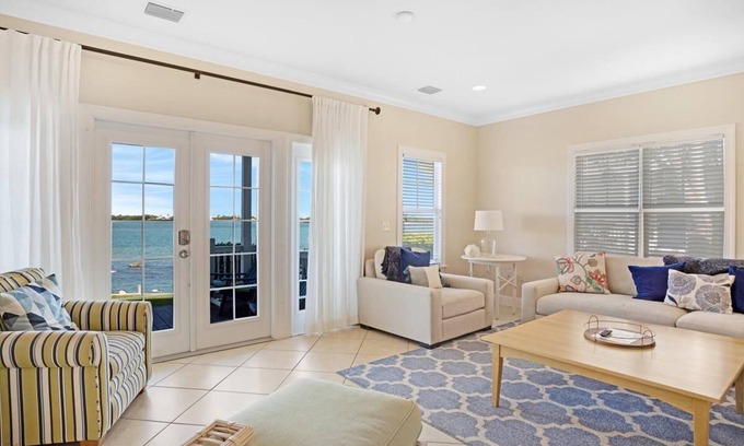 Indigo Reef Marina Homes House | Indigo Reef Resort Waterfront Villa 61 With Boat Dockage, Pool, and Sunset-View