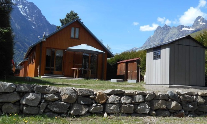 Jeux Ski Chalet | Individual chalet with all mod cons