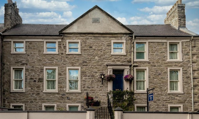 Kelso House | Inglestone House Guest House