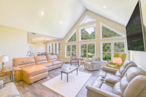 Mineral House | Inn at the Loch