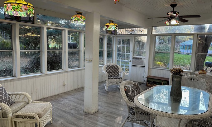 Gaithersburg Bed & Breakfast | Inn on Fox Meadow