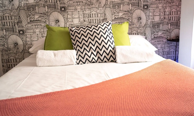 Kemptown Hotel | INNit Rooms Ocean Breeze