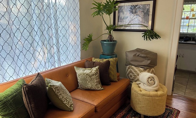 Edgewood Cottage | intown escape small cottage on half acre garden walk to edgewood shopping