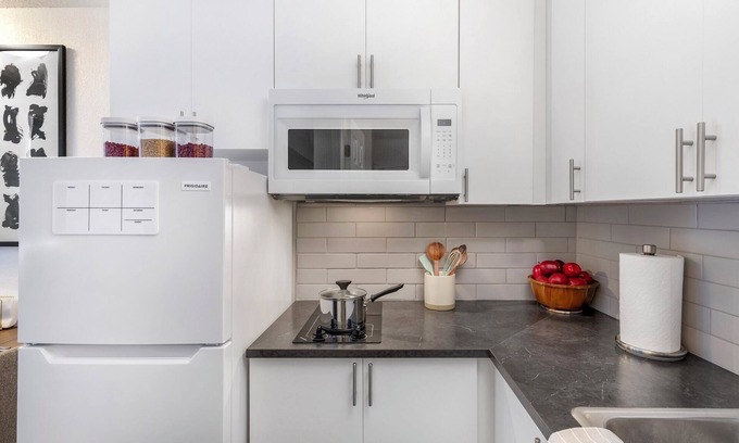 Norcross Hotel | InTown Suites Extended Stay Atlanta GA - Norcross