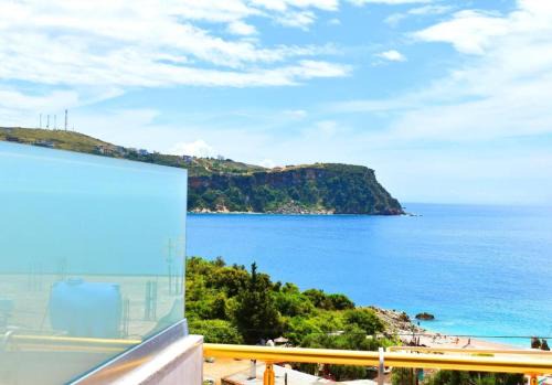Himare Hotel | Ionio Rooms II