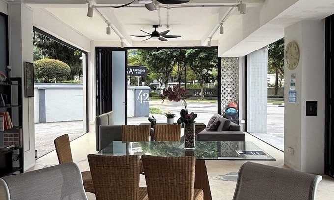 Marine Parade Apartment | ISA Hotel Amber Road
