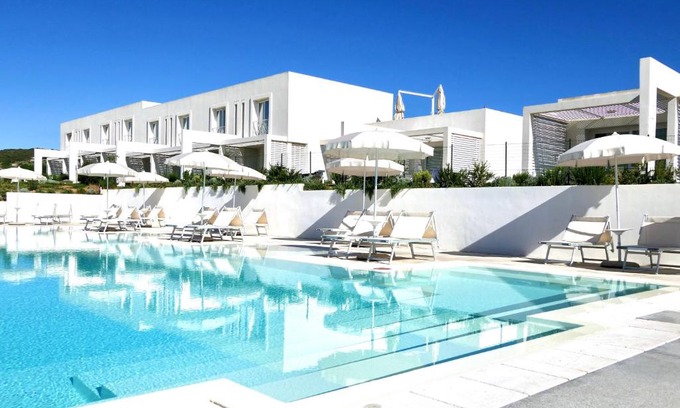 La Pelosa Apartment | ISA-Residence with swimming-pool in Stintino near the famous La Pelosa-beach