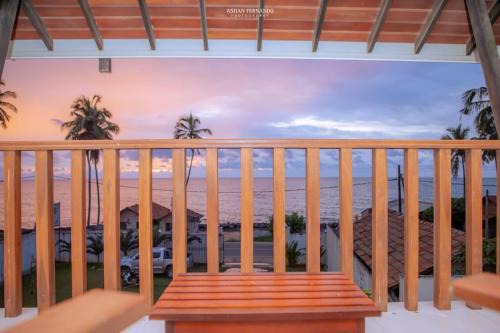 Nattandiya House | Isamar beach front