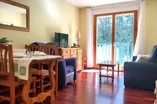 Canfranc-Estacion Apartment | Iserías - Tu refugio en Canfranc Estación