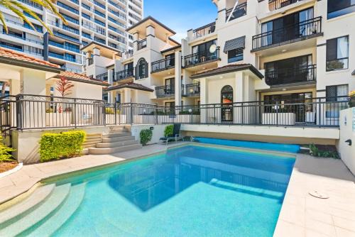 Broadbeach Apartment | Island Beach Resort
