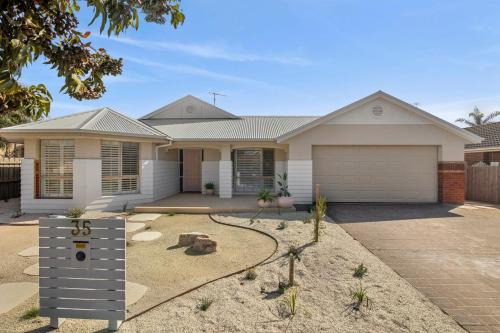 Torquay House | Island Beach Retreat