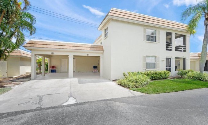Siesta Key Villa | Island House Beach Resort V40A