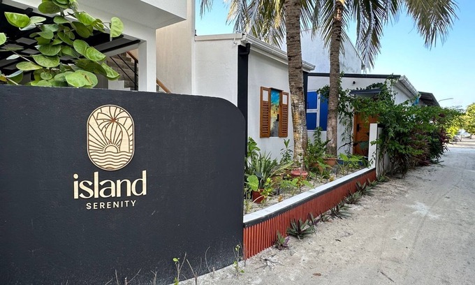 Dhiffushi House | Island Serenity