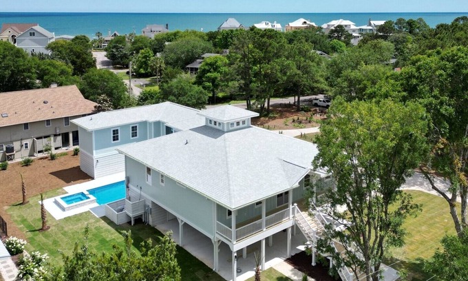 North Litchfield Beach House | Isle Be Back Again- Dog Friendly! Private Pool! N. Litchfield Beach