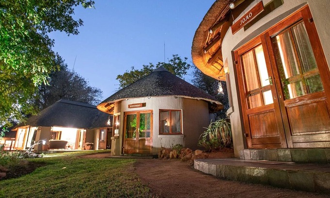 Kruger National Park Cabin | Ivory Wilderness River Rock Lodge