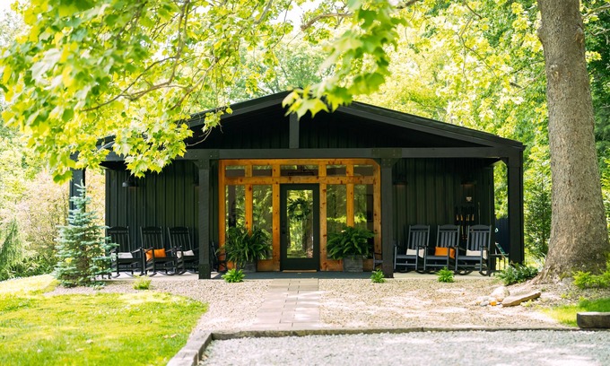 Logan Cabin | Ivy Cottage by Creative Cabins
