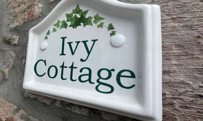 Lostwithiel House | Ivy Cottage,