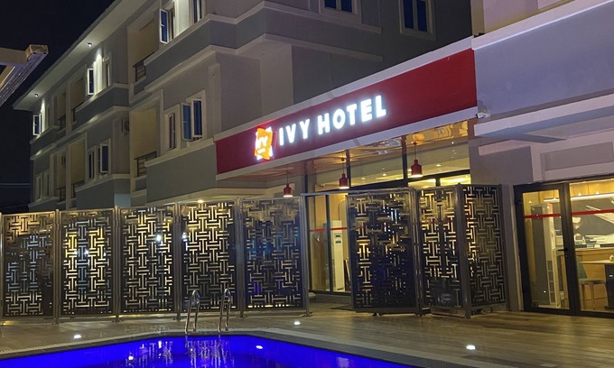 Ikeja Hotel | Ivy Hotel Emerald