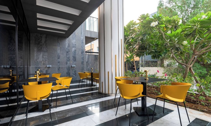 Jumeirah Village Apartment | Izzzi Life Mint- Apart Hotel