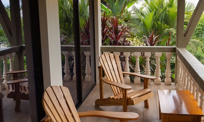 Drake Bay Hotel | Jacamar Corcovado Drake Day