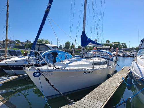 Jastarnia Boat Rental | Jacht w Marinie Jastarnia