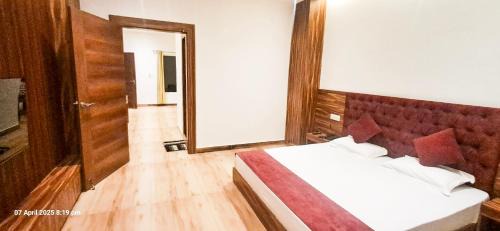 Jubbarhatti Bed & Breakfast | Jamunas B&B