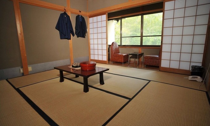 Ukyo Ward Hotel | Japanese style middle bathroom with to/Kyoto Kyōto