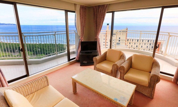 Kominato Onsen House | JapaneseWestern style Japanesestyle room 8 tata / Kamogawa Chiba