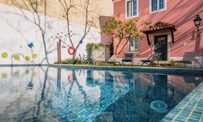 Lisbon Old Town Hotel | Jardim da Lapa by Shiadu