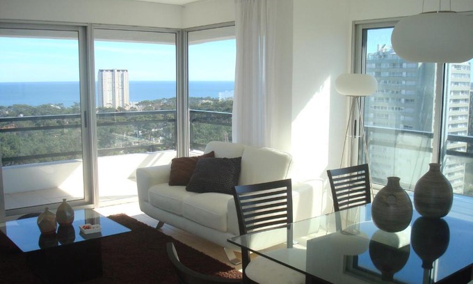 Cantegril Apartment | Jardines del Country