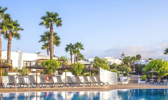 Playa Blanca Apartment | Jardines del Sol