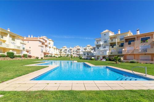 Santa Eulalia Apartment | Jardins Santa Eulalia by Garvetur