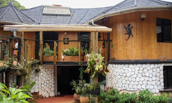 Kakamega House | Jasiri Cottage. Cozy forest cottage retreat in Kakamega, Kenya.