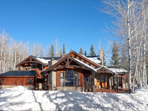Snowmass Village Ski Chalet | Jay Chalet by Snowmass Vacations