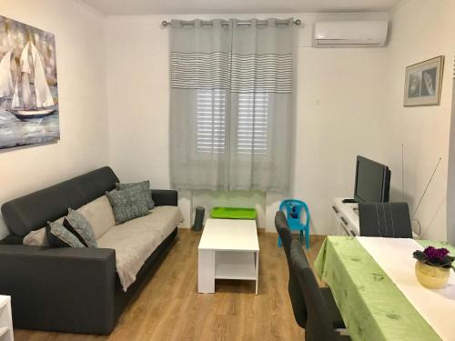 Zvekovica Apartment | Jelena 2