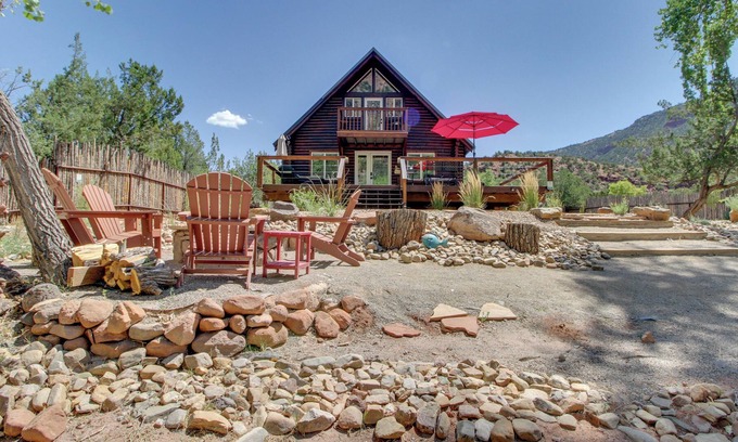 Jemez Springs House | Jemez Springs Mountain Oasis - Hot Springs Nearby!