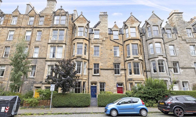 Bruntsfield Apartment | JOIVY 3-bed Meadows flat near Castle & Royal Mile