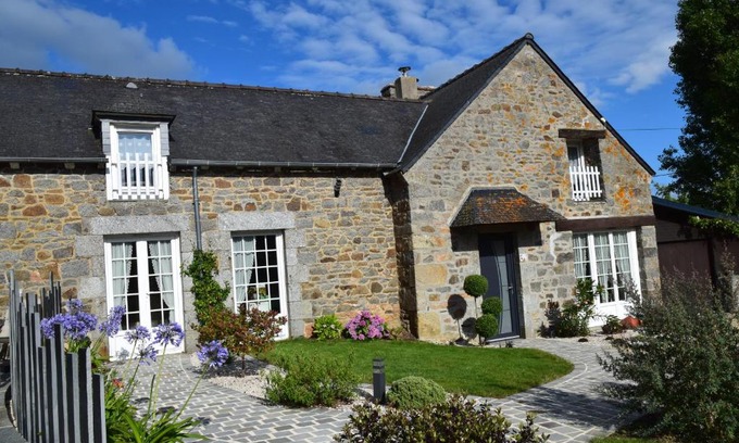 Langueux House | Jolie maison de campagne rénovée en 2022